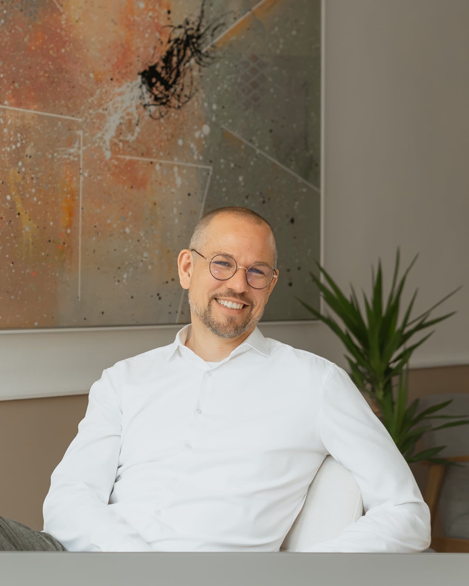Andreas Lippke im Büro von Ascentra Solutions in Wolfsburg.